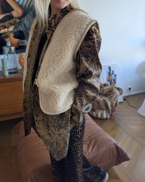 Gilet sans manches en pure laine de mouton écru - WE ARE WOVENS